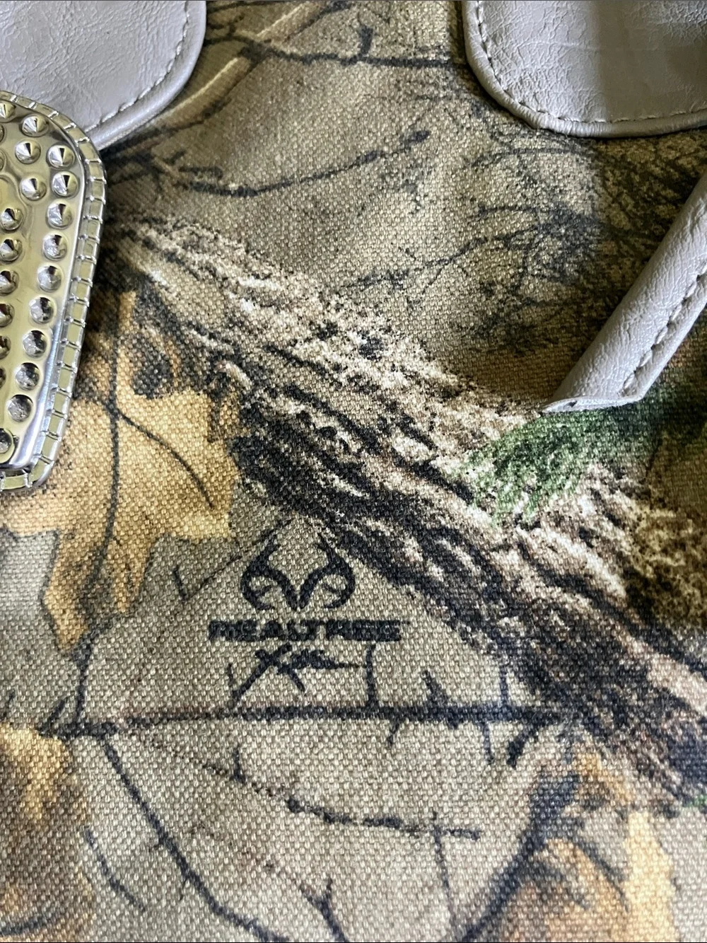 Real tree cammo Tote Bag in Multicolor